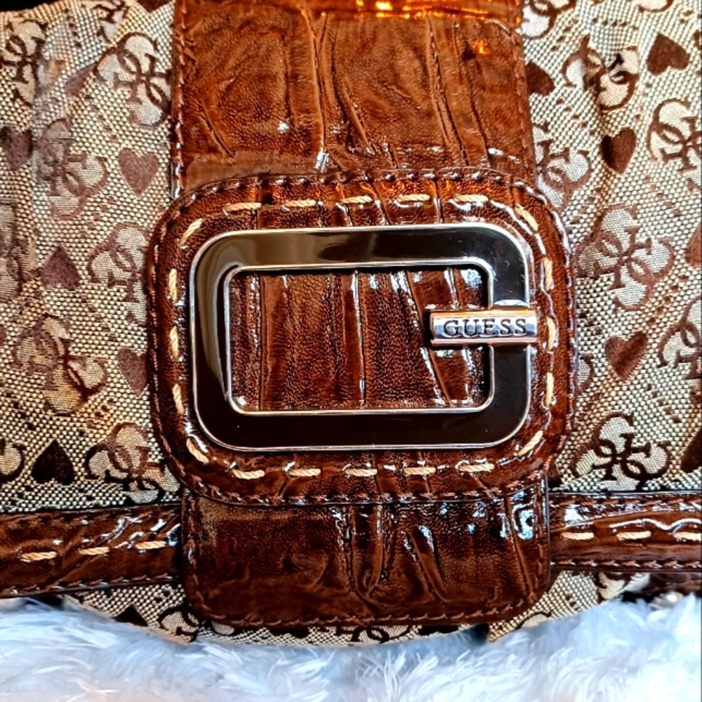 Pre-Owned* Brown Patent Leather & Canvas Guess* Satch… - Gem
